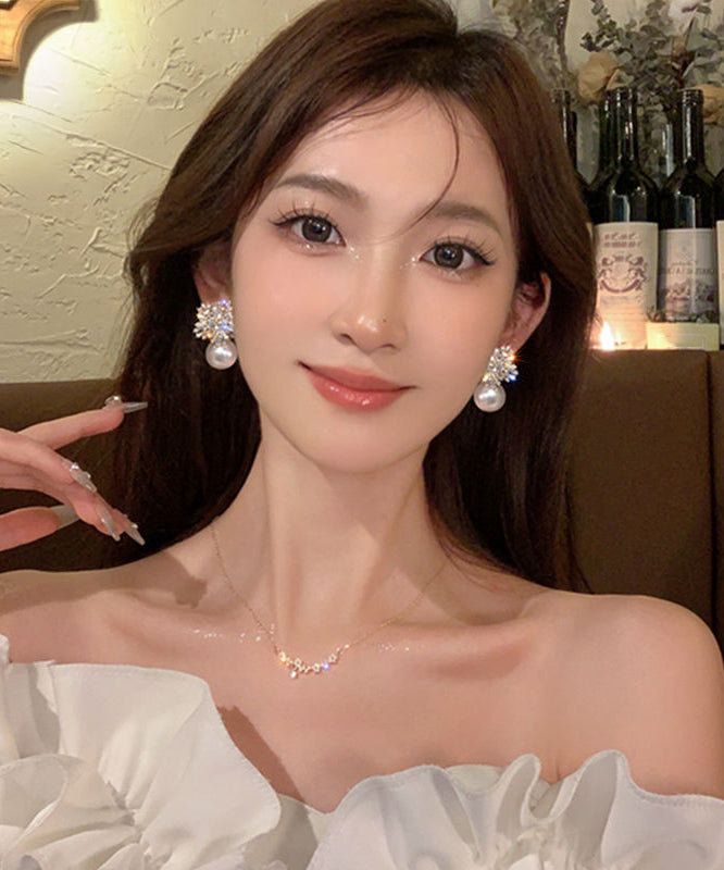 Fashion White Alloy Zircon Snowflake Pearl Stud Earrings YX010