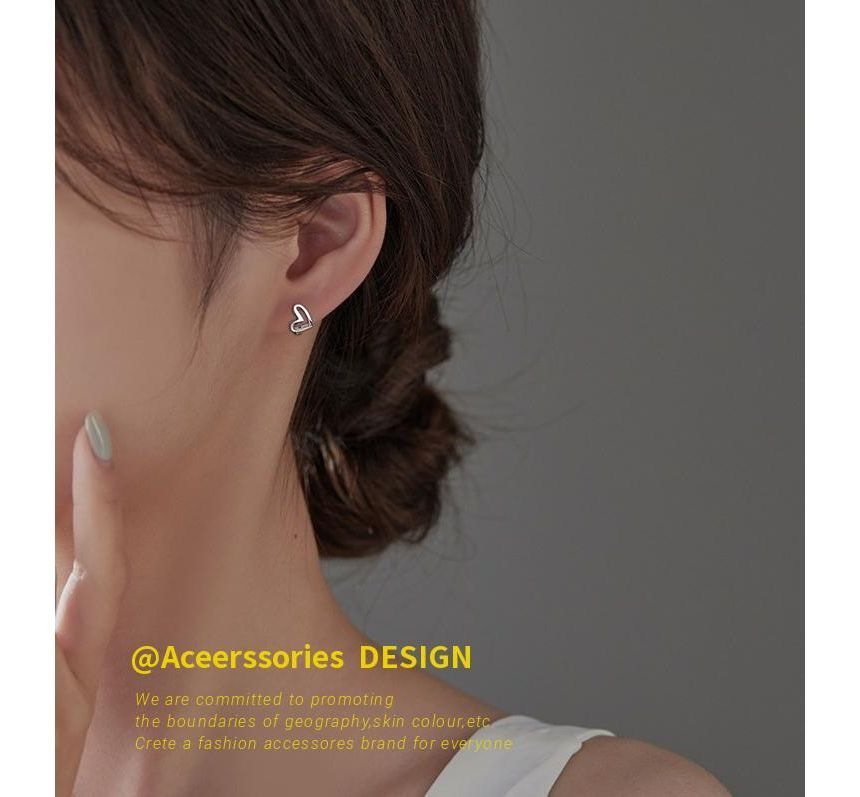 Sterling Earring Heart Silver