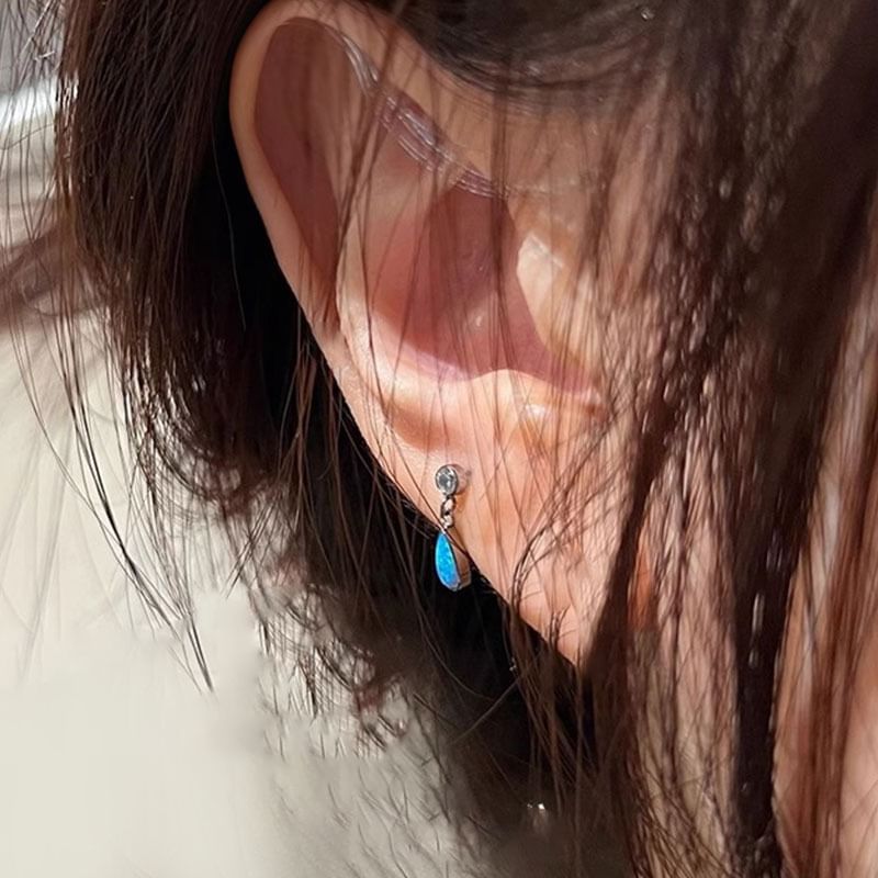 Ear Waterdrop Stud