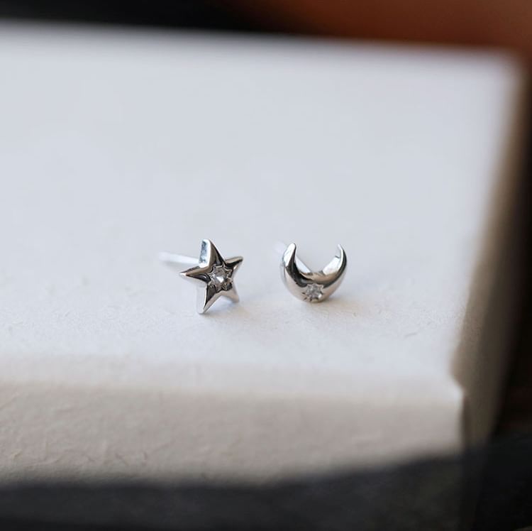 Moon Asymmetrical S999 Rhinestone Earring Stud Silver Star