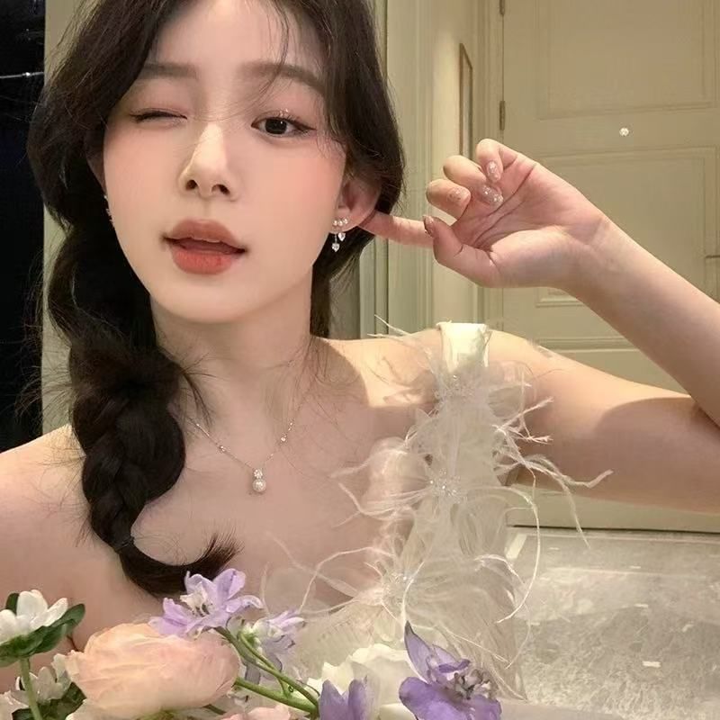 Pearl Rhinestone Dangle Alloy Heart Faux Earring