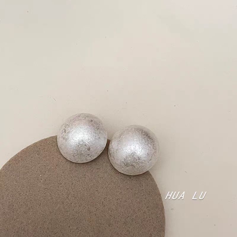 Bead Alloy Brushed Stud Earring