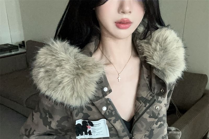 Faux Fur Camouflaged Print Zip-Up Hoodie