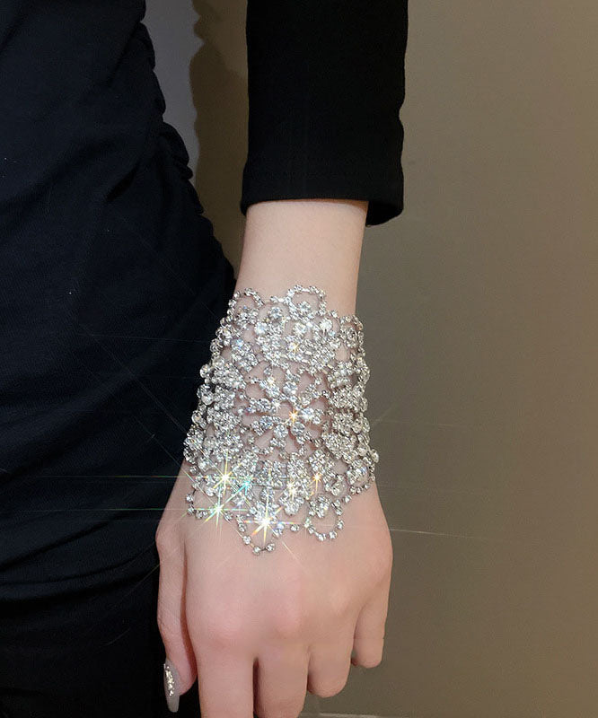 Stylish Silk Zircon Charm Floral Copper Out Hollow Tassel