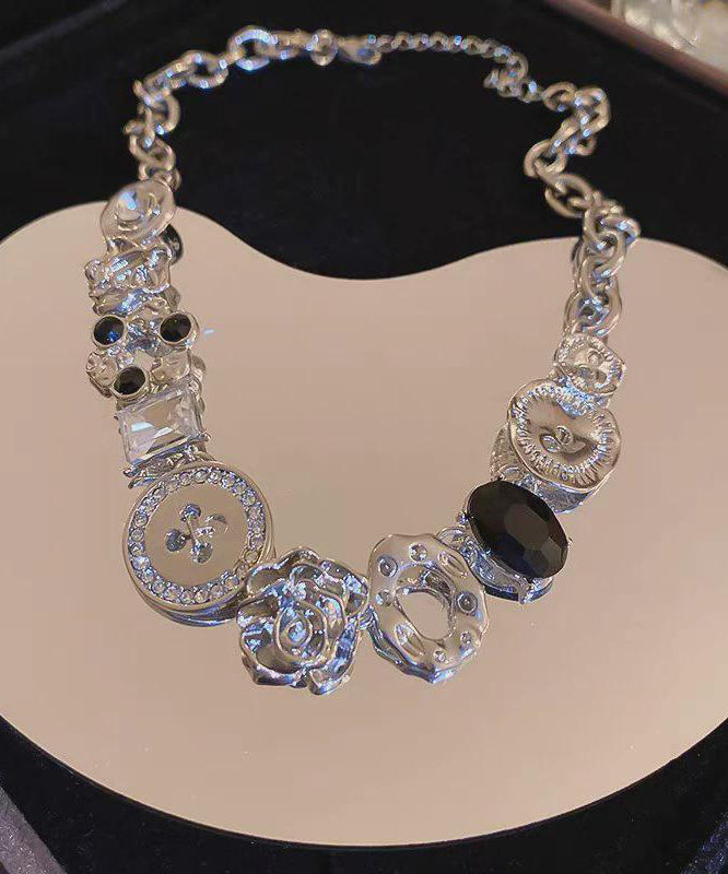 Gratuated Art Zircon Bead Necklace Alloy Button