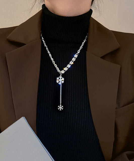 Pendant Alloy Necklace Beautiful Snowflake Silk Zircon