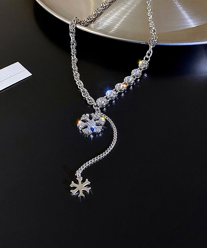 Pendant Alloy Necklace Beautiful Snowflake Silk Zircon