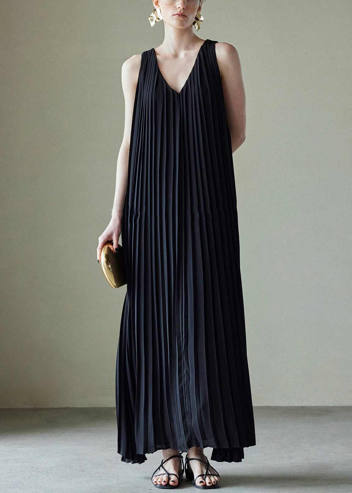 V Wrinkled Long Chiffon Summer Pockets Neck Black Dress