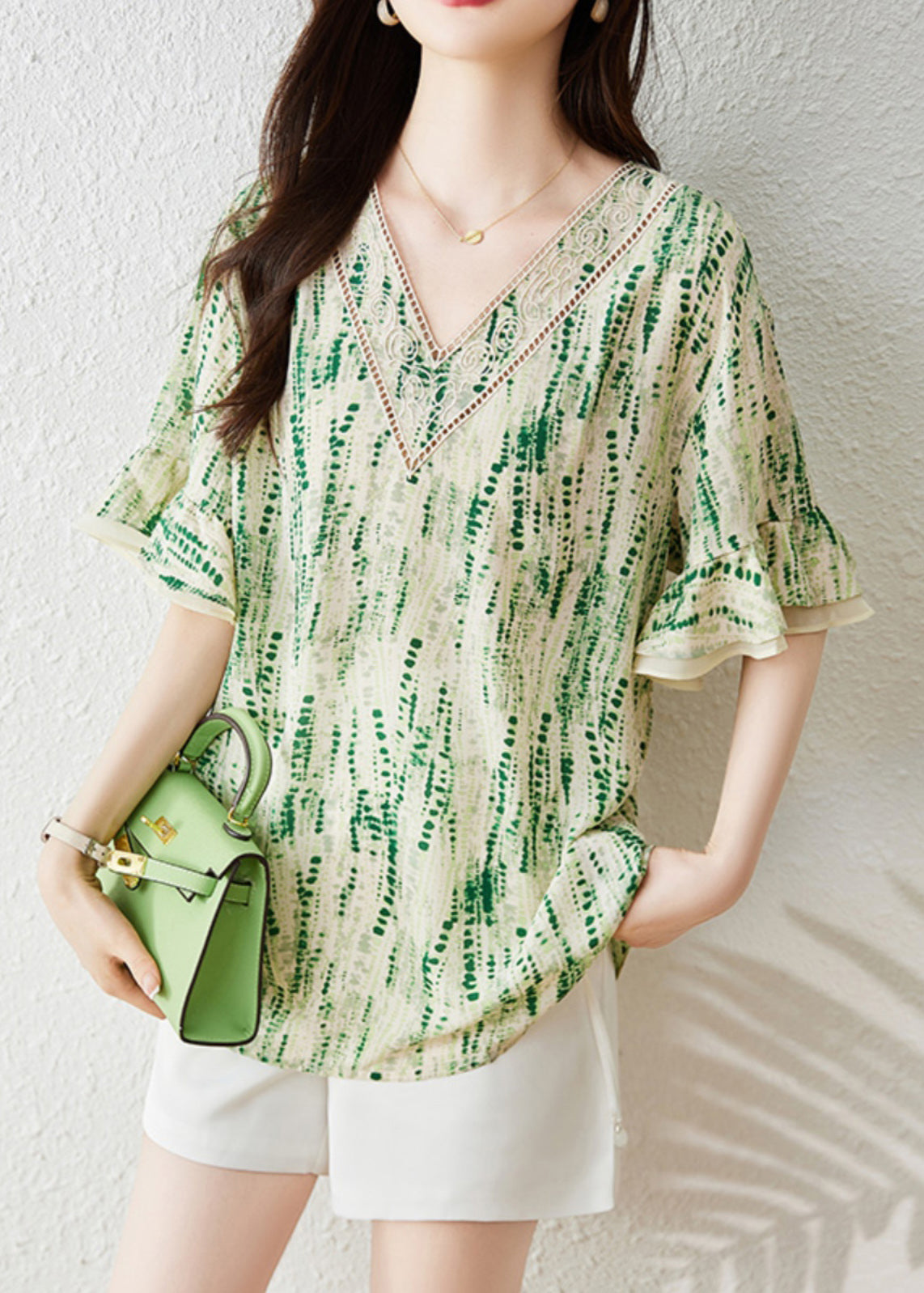 Boutique Green V Neck Print Chiffon Shirt Butterfly Sleeve TH027