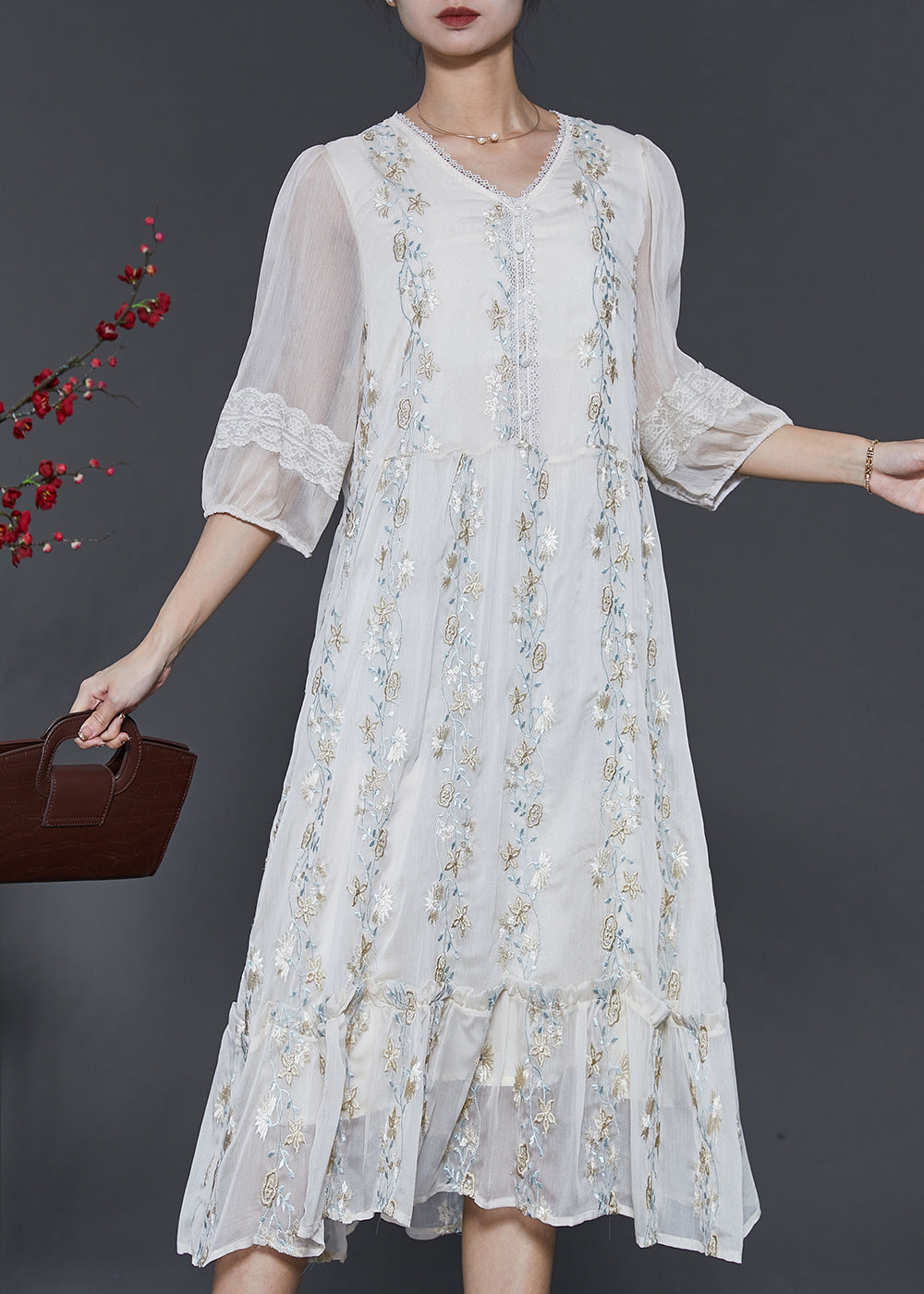 Boutique White Embroidered Patchwork Lace Silk Dresses Summer SD1067