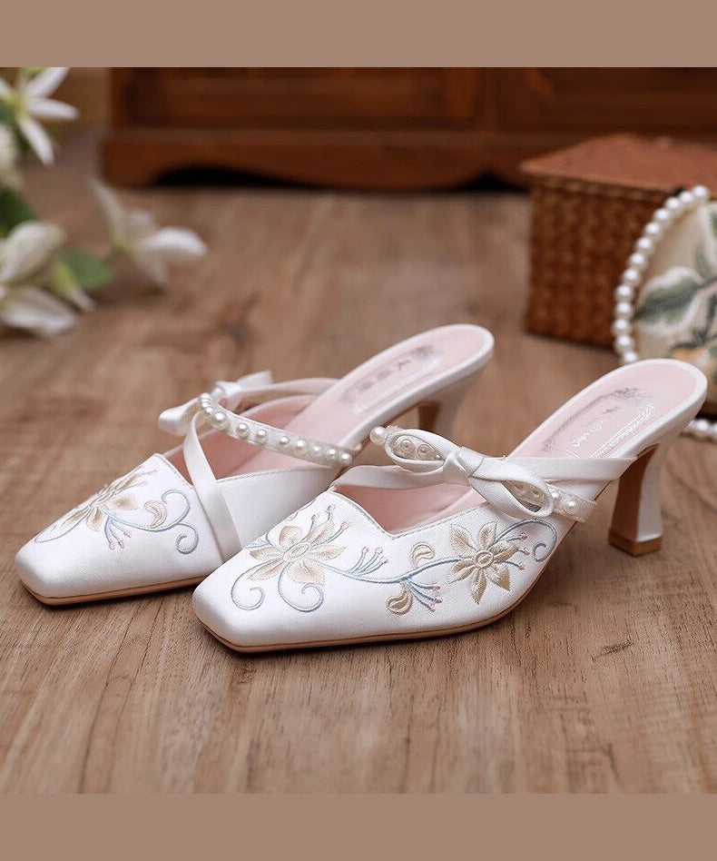 Chinese Style White Satin Embroidery High Heel Slippers DD1019