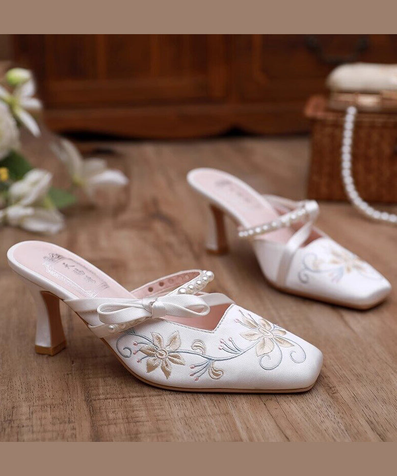 Chinese Style White Satin Embroidery High Heel Slippers DD1019