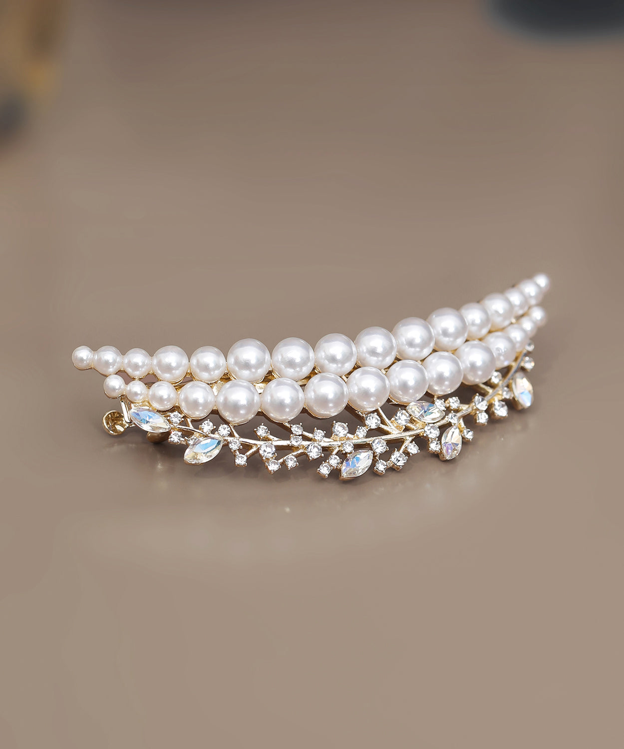 Zircon Grey Pearl Classy Alloy Crown