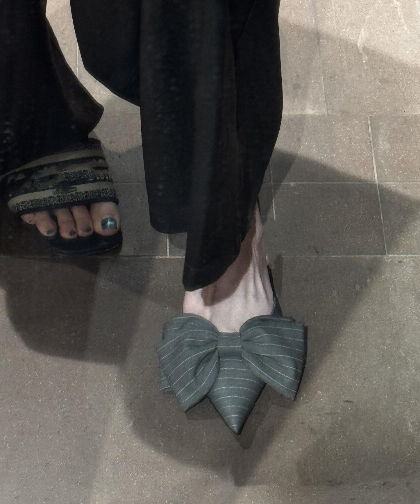 Sandals Splicing High Pointed Grey Heel Classy Toe Bow