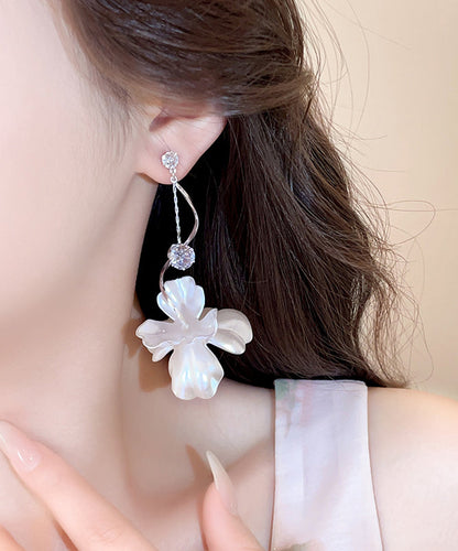White Alloy Floral Resin Drop Earrings Copper Elegant