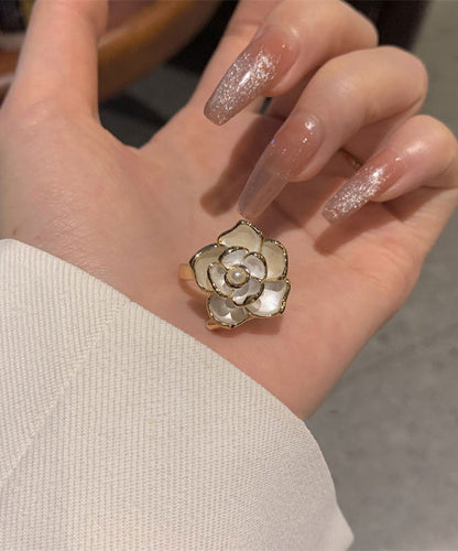 Elegant White Overgild 14K Gold Camellia Rings PO014