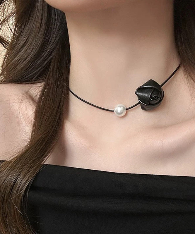 Elegant White Stainless Steel Pearl Rose Choker YA003
