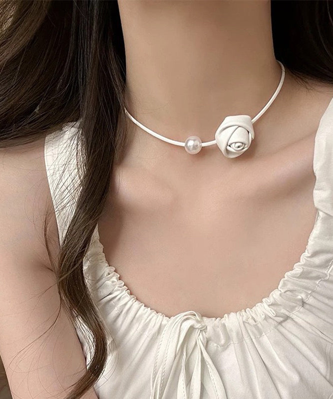 Elegant White Stainless Steel Pearl Rose Choker YA003