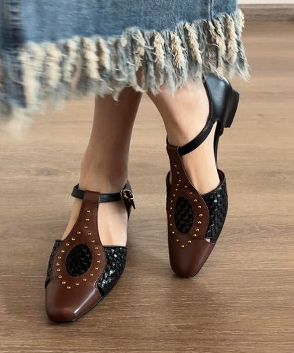 Head Out Square Sandals Hollow Woven Apricot French Rivet