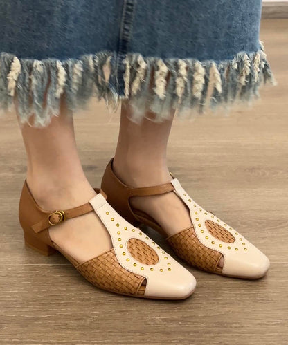 Head Out Square Sandals Hollow Woven Apricot French Rivet