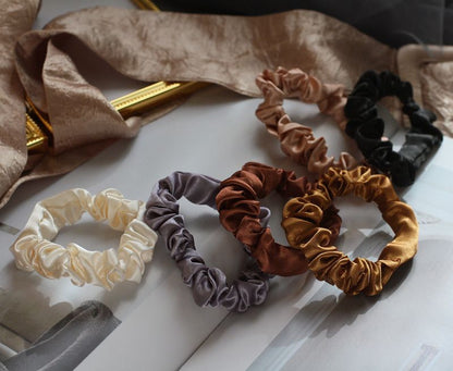 6: of Scrunchies Set Silky
