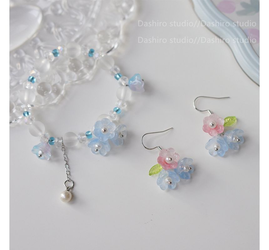 designs) Earring (various Floral Acrylic