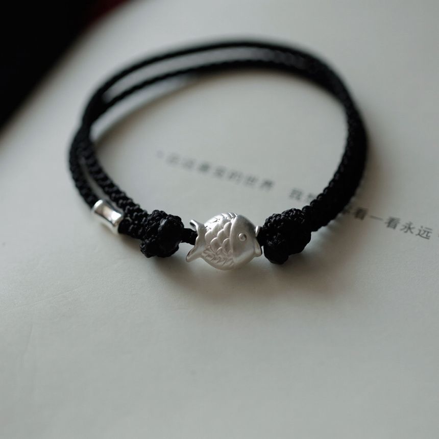 String Fish Bracelet Silver
