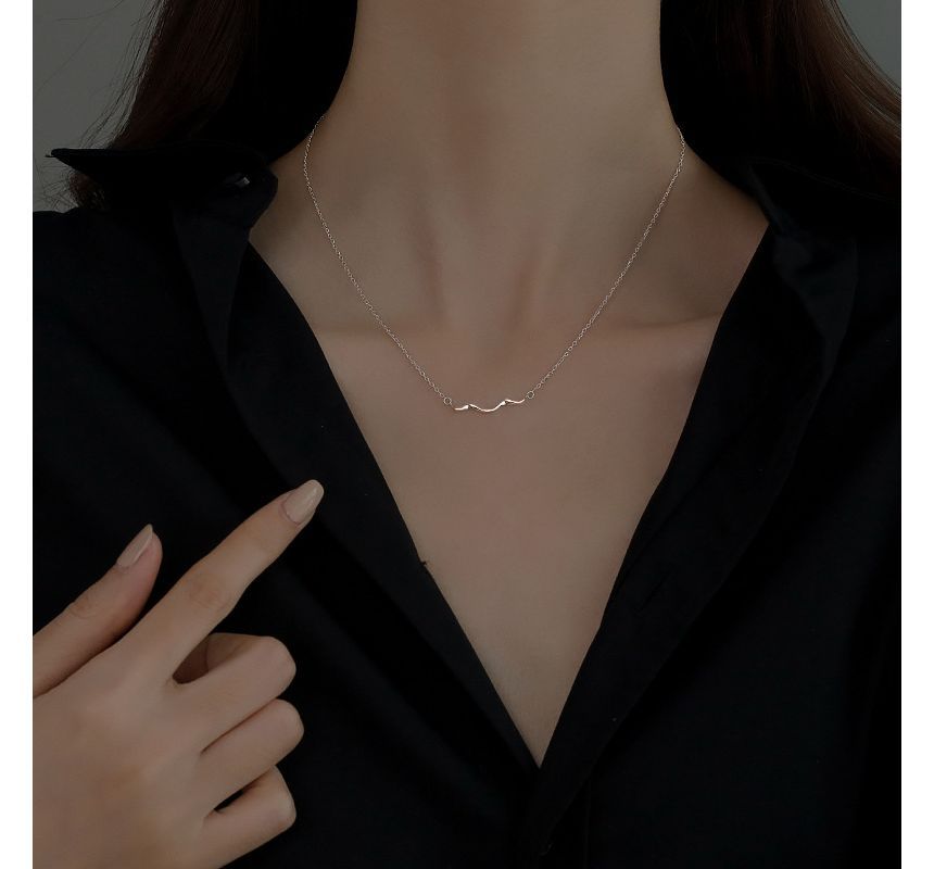 Silver Sterling Pendant Choker Wavy