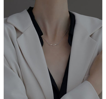 Silver Sterling Pendant Choker Wavy