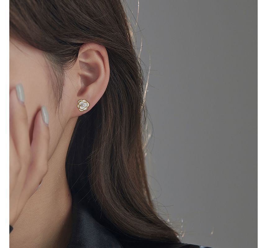 Pearl Earring Alloy Flower Faux