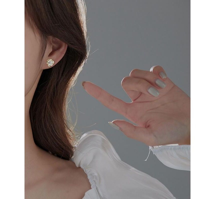 Pearl Earring Alloy Flower Faux