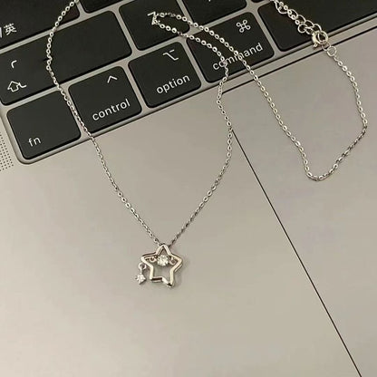 Alloy Choker Star Pendant