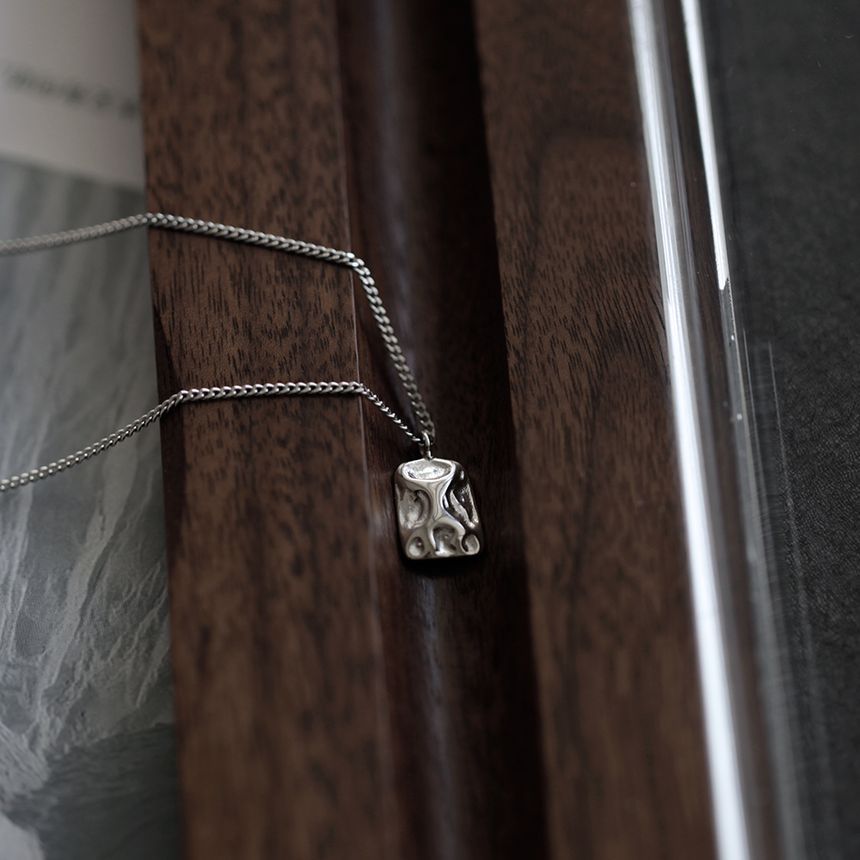 Necklace Simple Asymmetrical