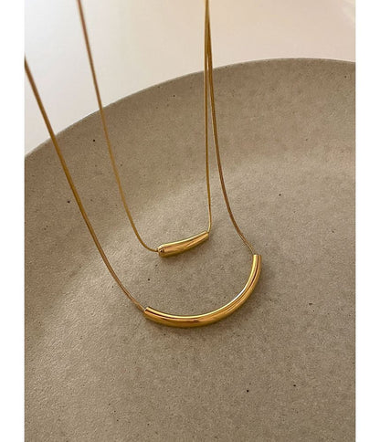 Necklace Pendant Curve