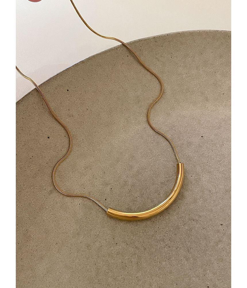 Necklace Pendant Curve