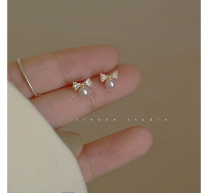 Rhinestone Earring Pearl Stud Faux Sterling Silver Bow