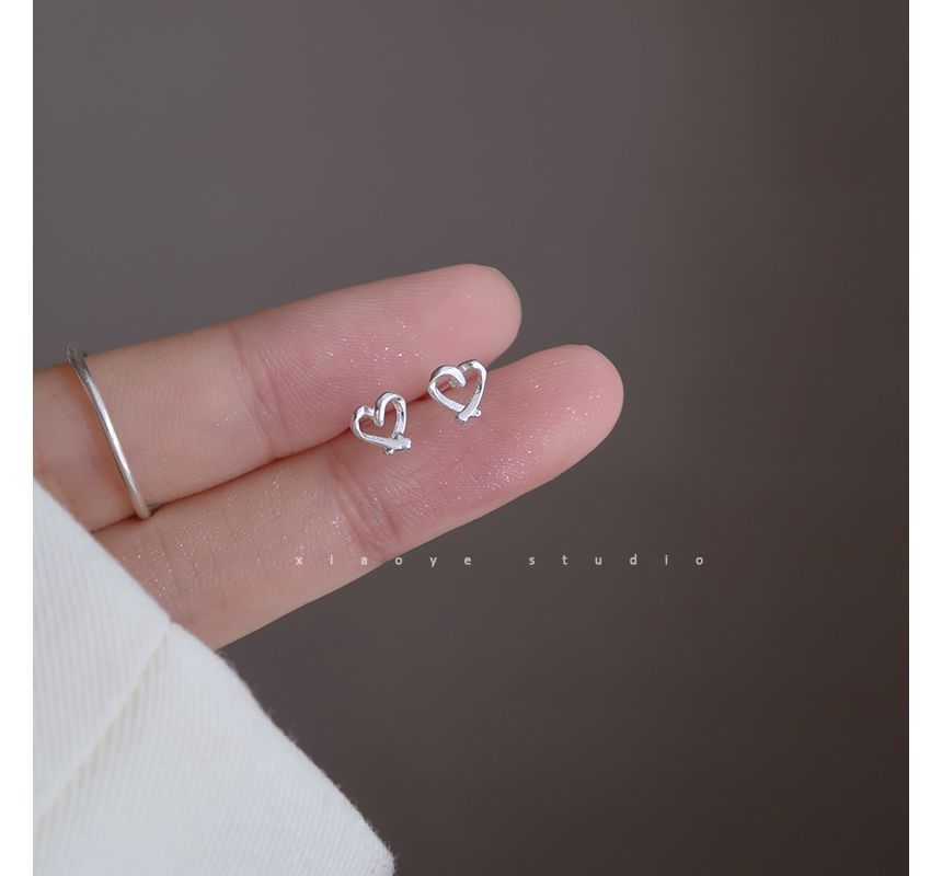 Earring Heart Silver Stud