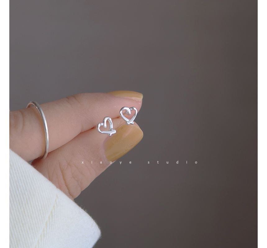 Earring Heart Silver Stud