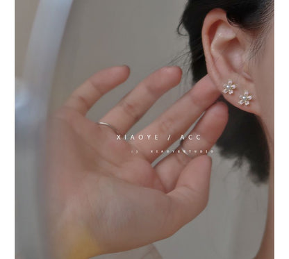 Faux Earring Stud Alloy Pearl Floral