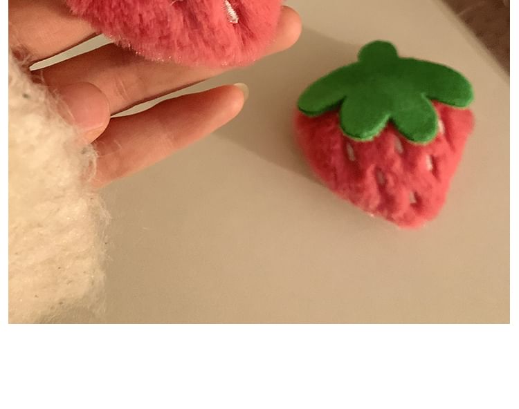 (Various Clip Designs) Chenille Set Hair / Strawberry