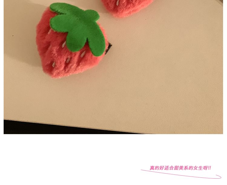 (Various Clip Designs) Chenille Set Hair / Strawberry