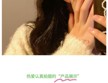 (Various Clip Designs) Chenille Set Hair / Strawberry