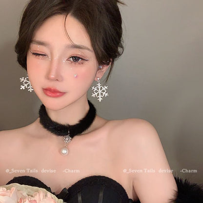 Tree / Snowflake Fluffy Drop Chandelier Set Christmas Choker Earring Bracelet