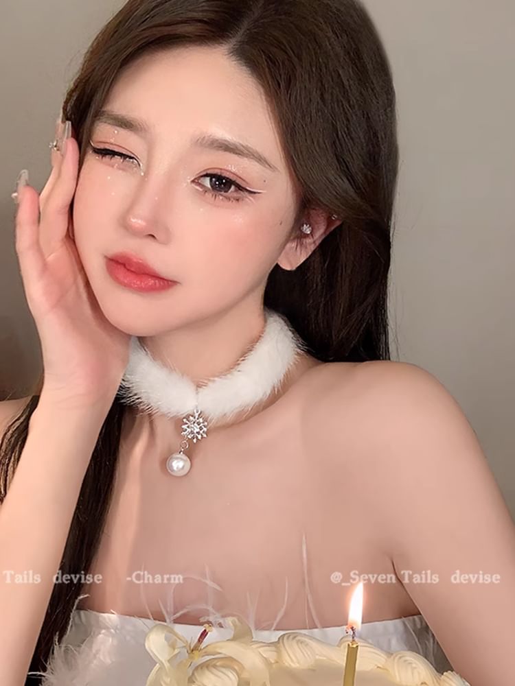 Tree / Snowflake Fluffy Drop Chandelier Set Christmas Choker Earring Bracelet