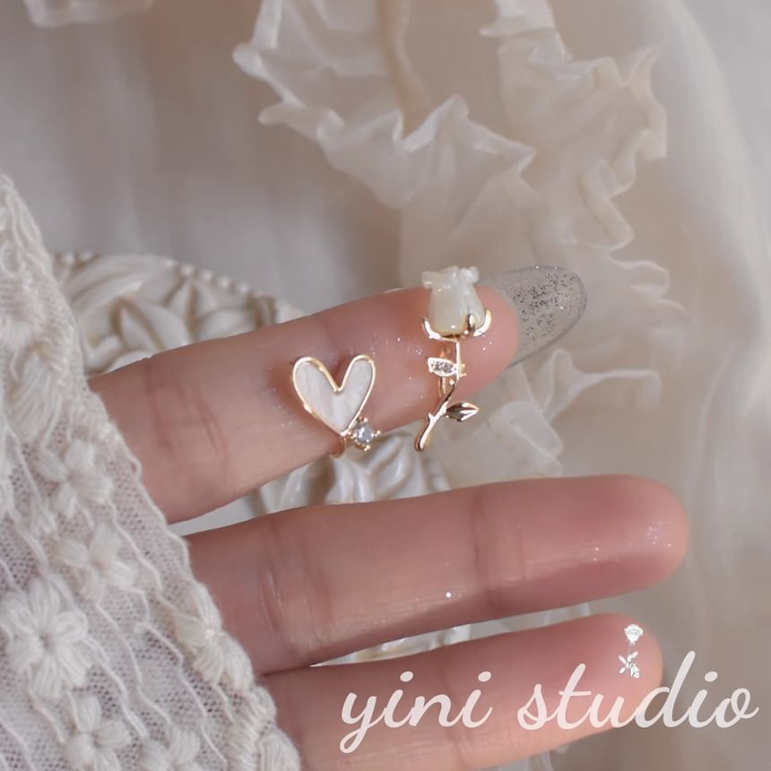 Stud Rhinestone Rose Asymmetrical Earring Heart Alloy