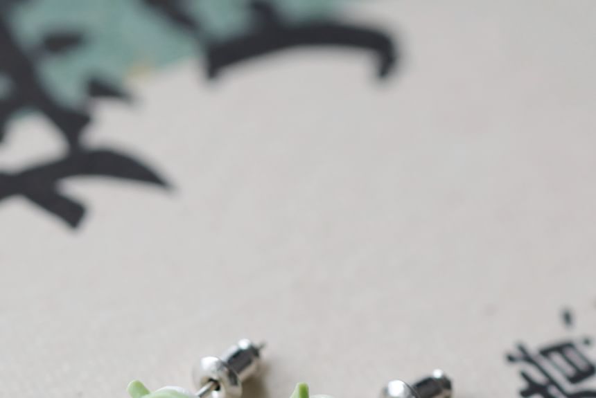 Peach Stud Ceramic Earring