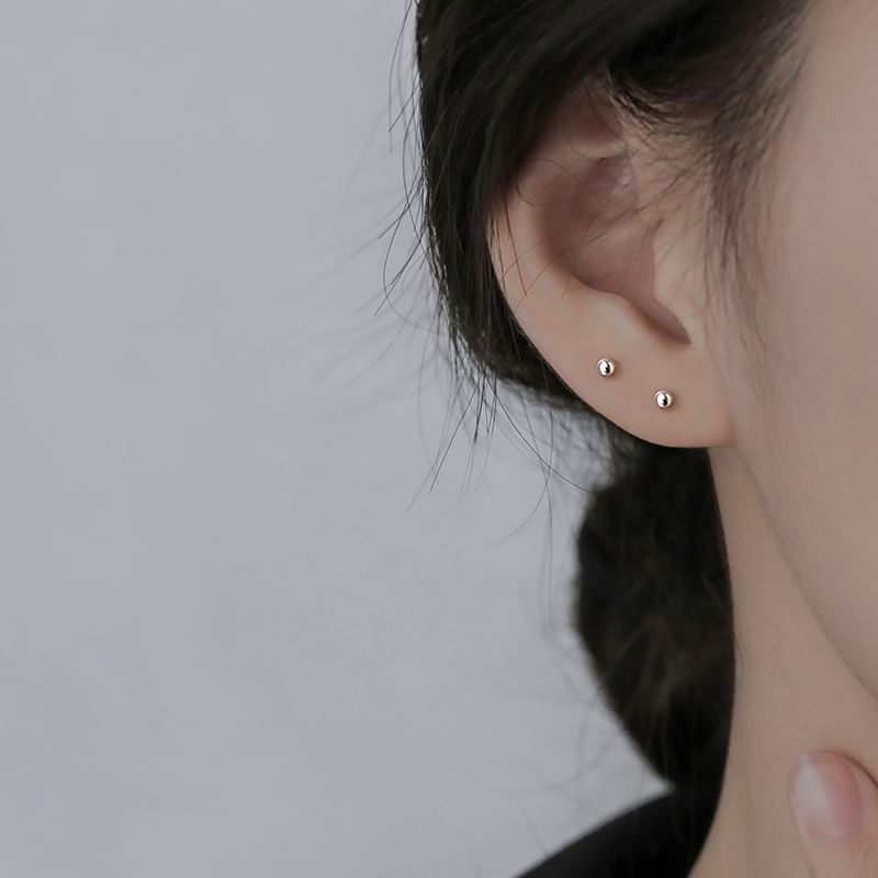 (Various Earring Sterling Silver Stud Designs)