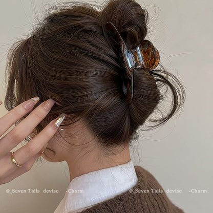 Acrylic Hair Lettering Claw