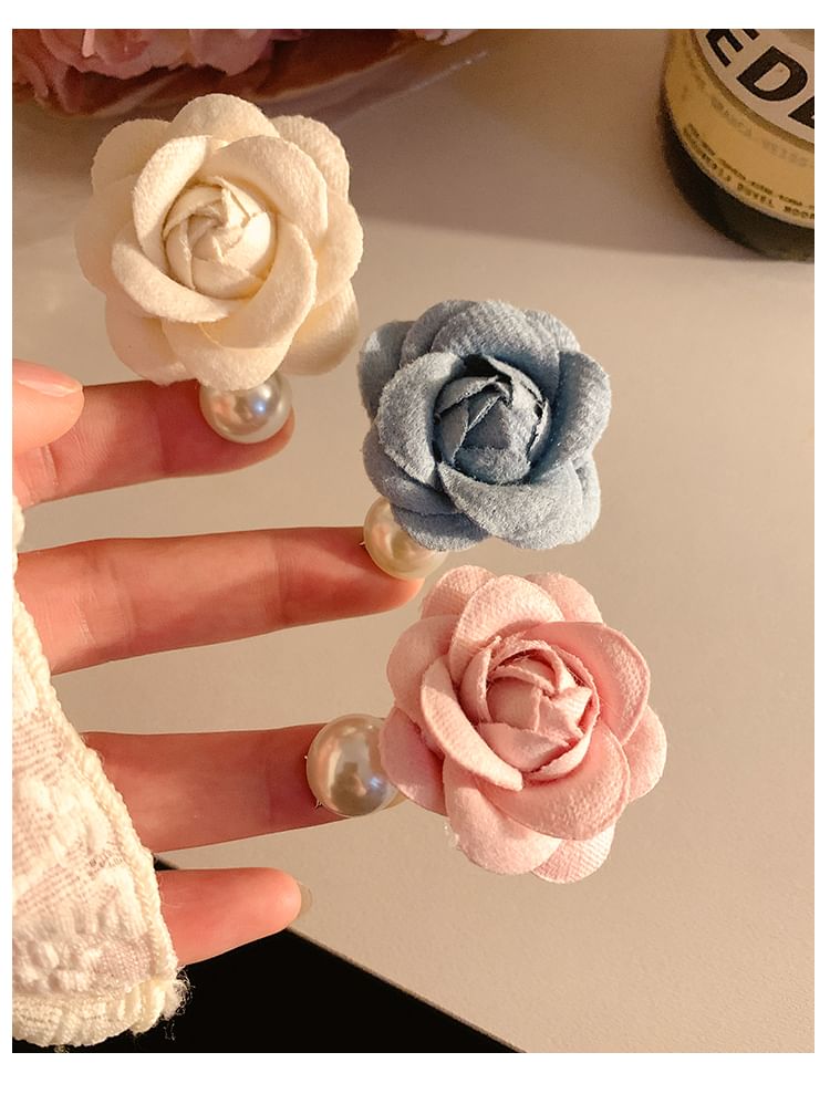 Pearl Faux Clip Fabric Floral Hair