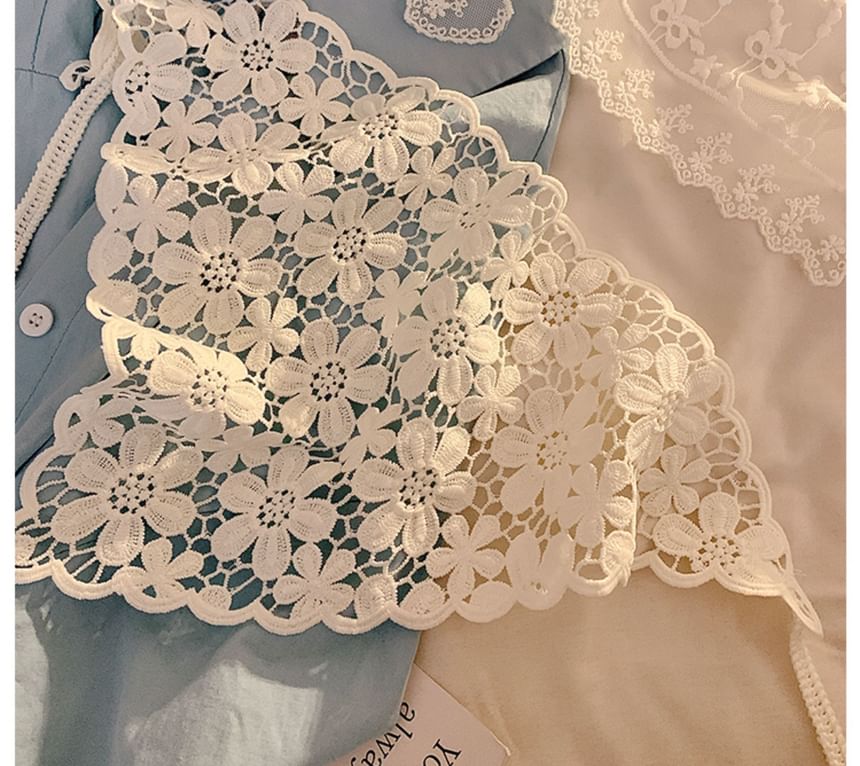 Scarf Triangle Head (Various Lace Designs)